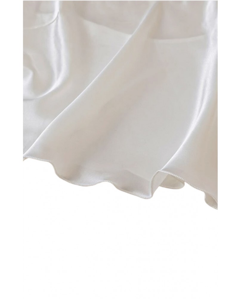 Fehér fodros pizsama szett